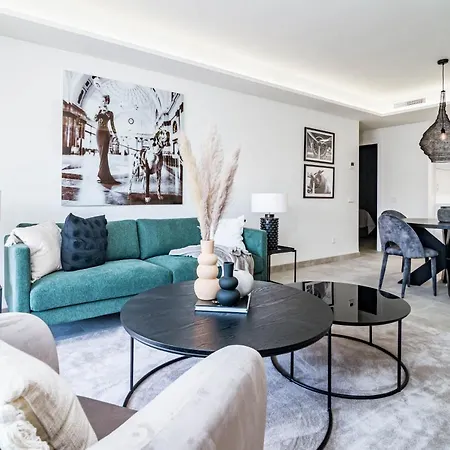 Inf32l- Modern Apartment, Families Only Apartment Estepona