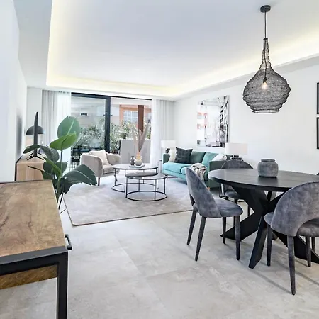 Apartment Inf32l- Modern Apartment, Families Only Estepona
